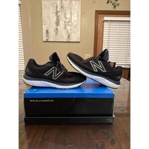 New Balance Shoes Men's Size 12 D Medium 680 V7 M680NK7 Running Sneakers